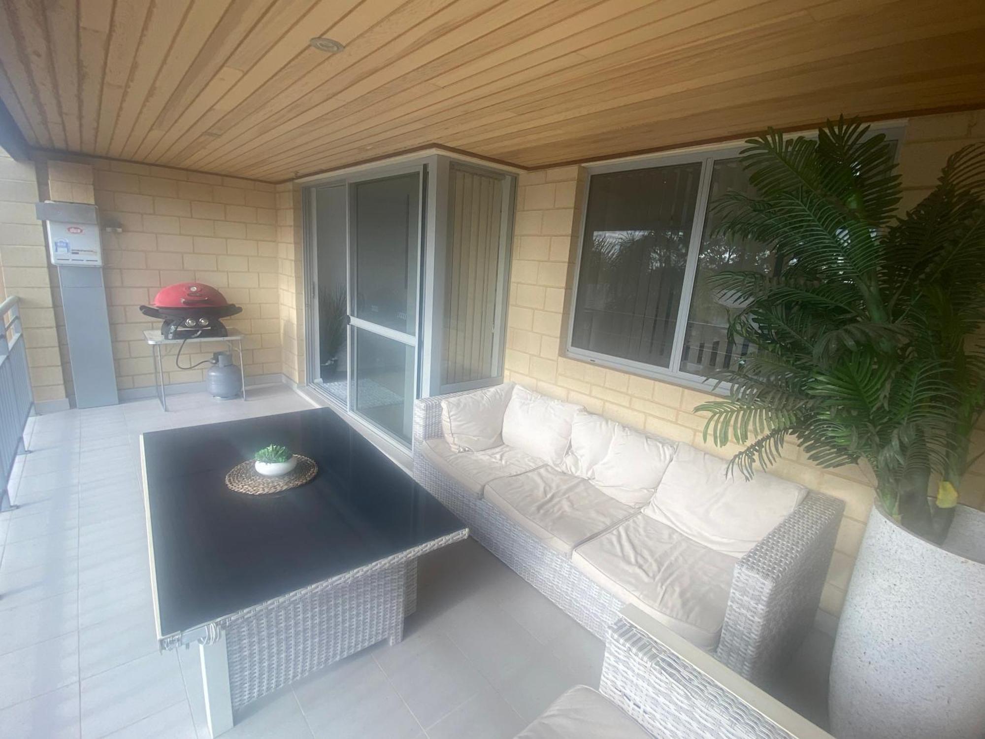 Villa Serenity On The Terrace Mandurah Exterior photo